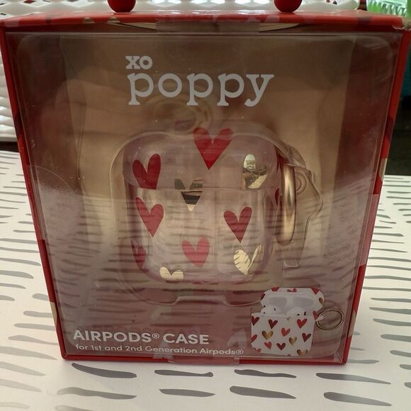 New XO Poppy AirPods Case Keychain 1st & 2nd Generation Clear With Hearts - Picture 1 of 3